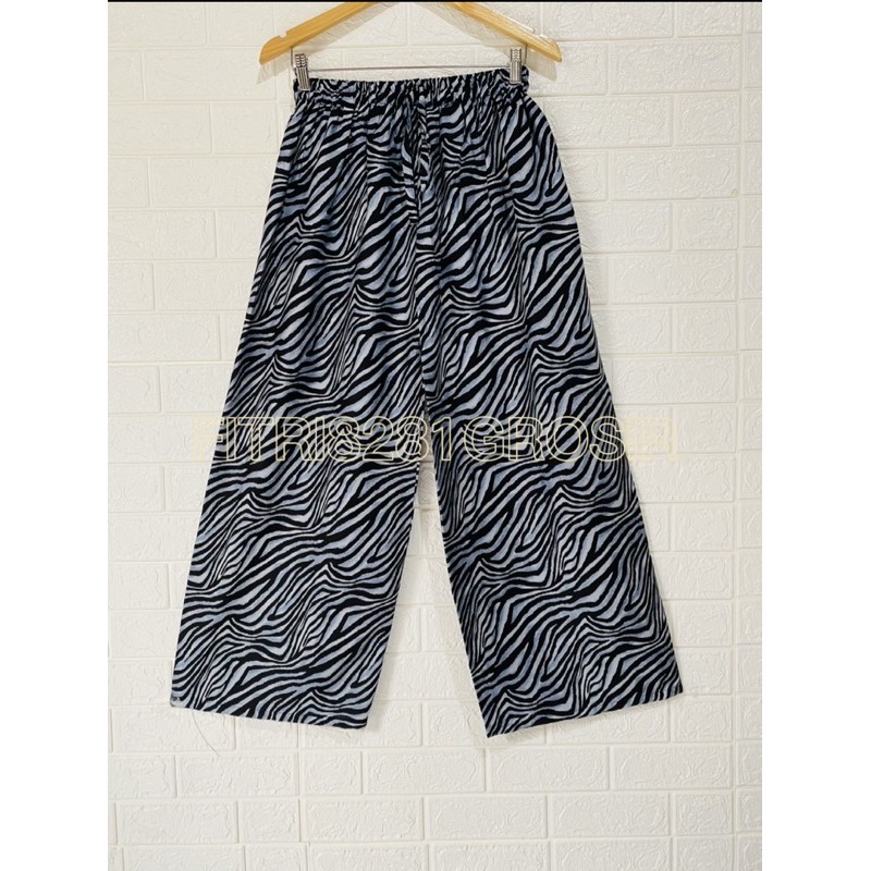 CELANA KULOT MOTIF ZEBRA RAYON JUMBO