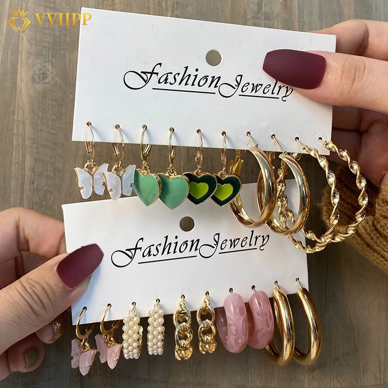 5pcs / Set Anting Tusuk Gantung Desain Kupu-Kupu Hias Mutiara Untuk Wanita