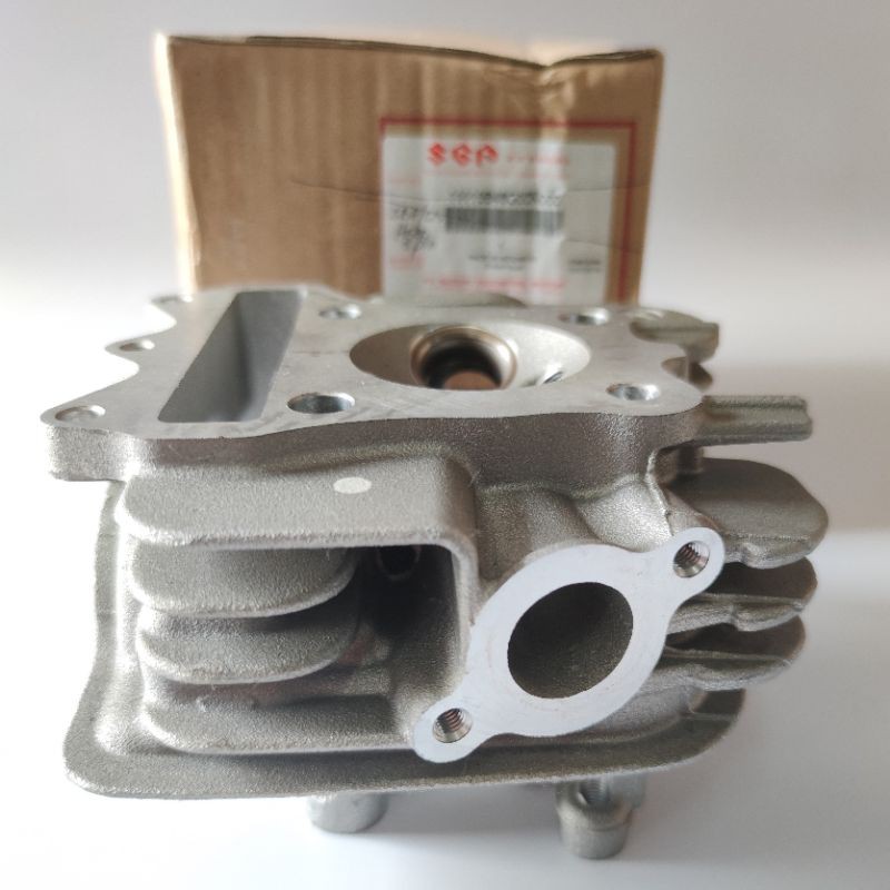 Blok Head Suzuki SPIN 125  Original SGP 11110B46G00N000