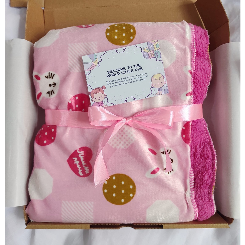 Hampers Parcel Paket Gift Set Kado Hadiah Newborn Baby Bayi Lahiran Box Selimut Bayi