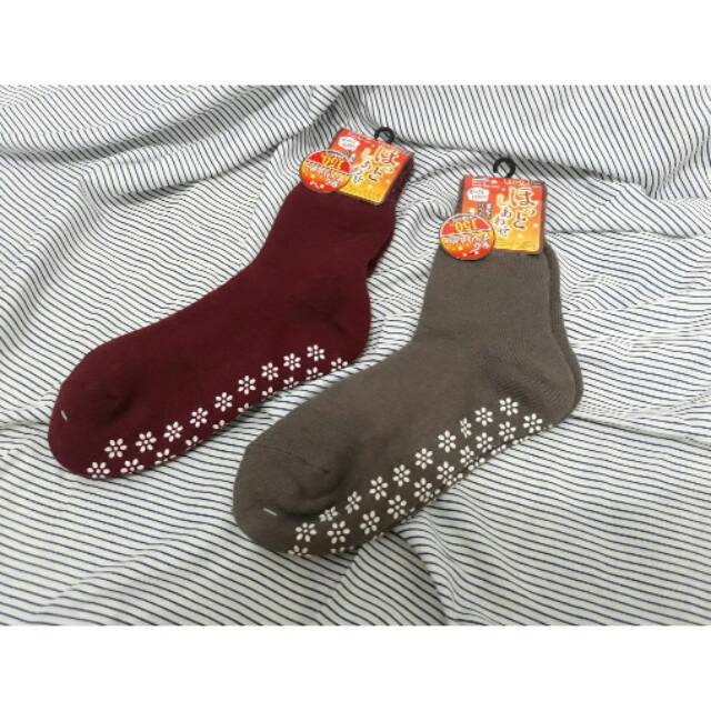 Kaos kaki import jepang