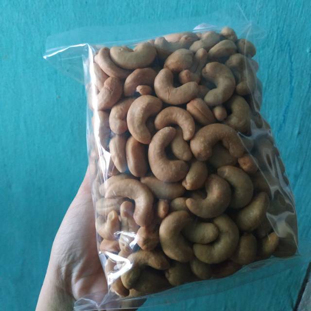 

Kacang mede premium