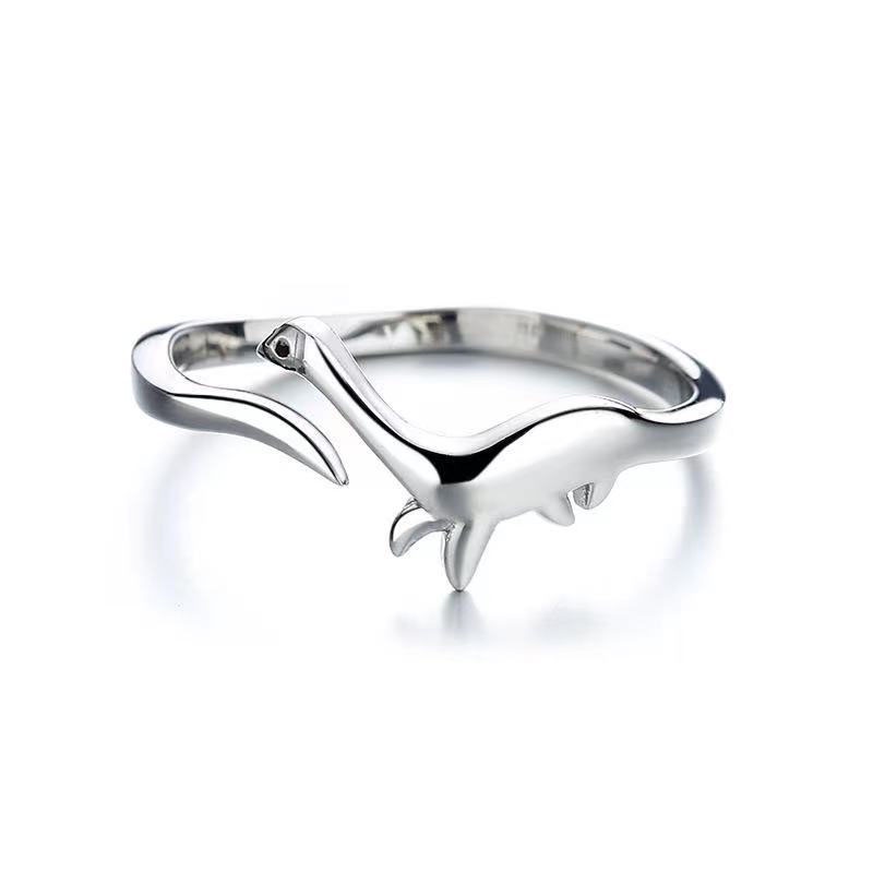 Cincin Desain Dinosaurus Warna Silver Untuk Wanita