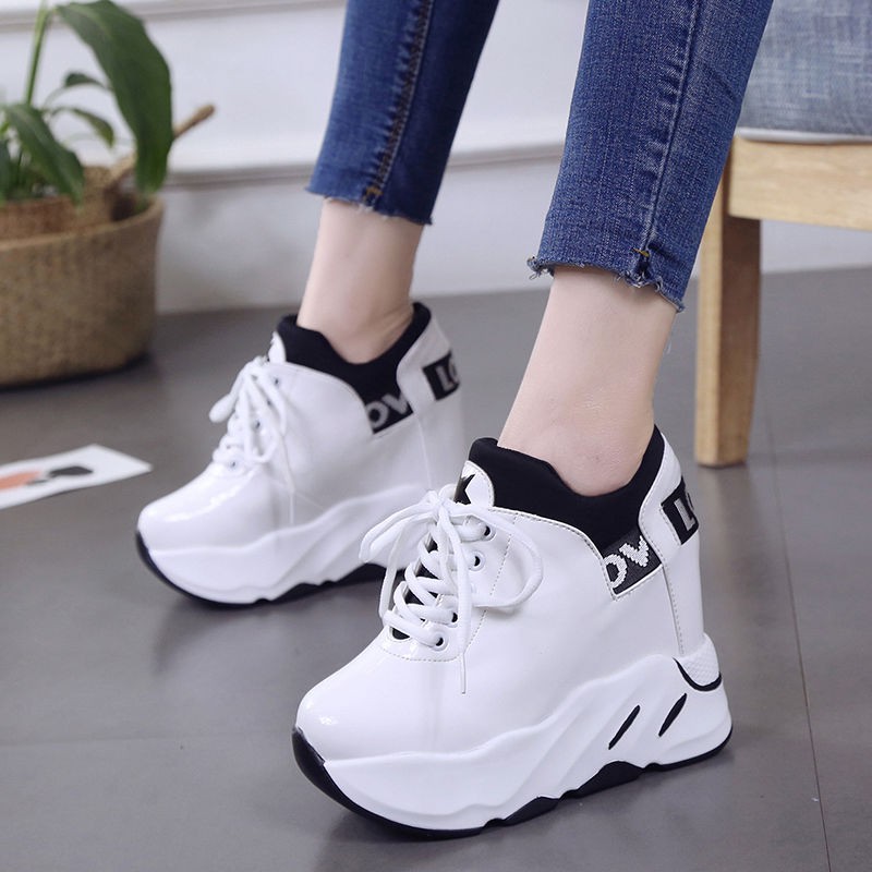  Sepatu  Sneakers  Wanita  Bertali Warna Putih  Gaya Korea 