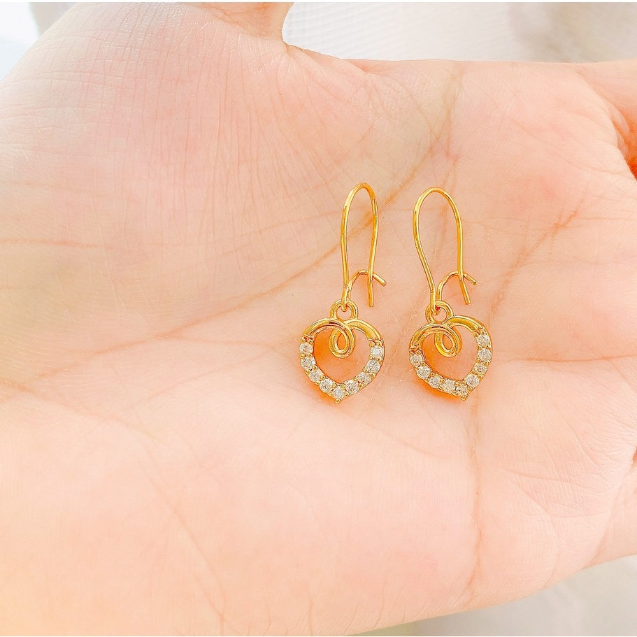 Anting Wanita Akar Hati Zirconia Gold