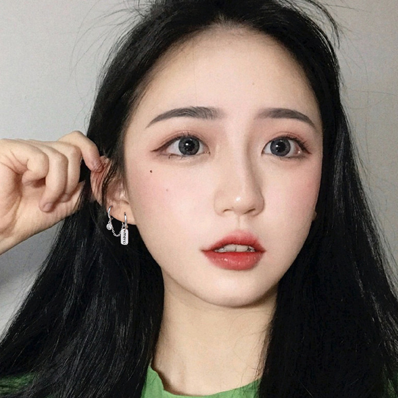 Anting Tindik Ganda Gaya Korea