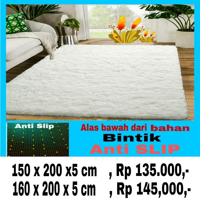 Karpet Bulu Rasfur, 150 X 200 Cm