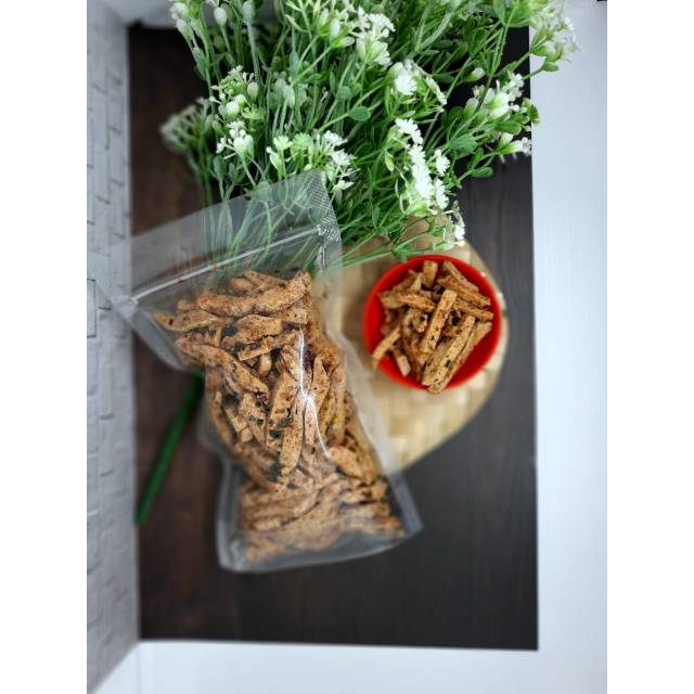 

Basreng Pedas // Bakso goreng pedas daun jeruk