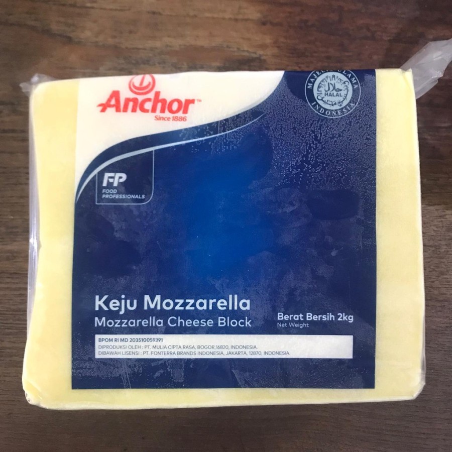 

Mozarella Cheese 2kg - Keju Mozarella Anchor 2kg - Gosend/Grab Only!!!