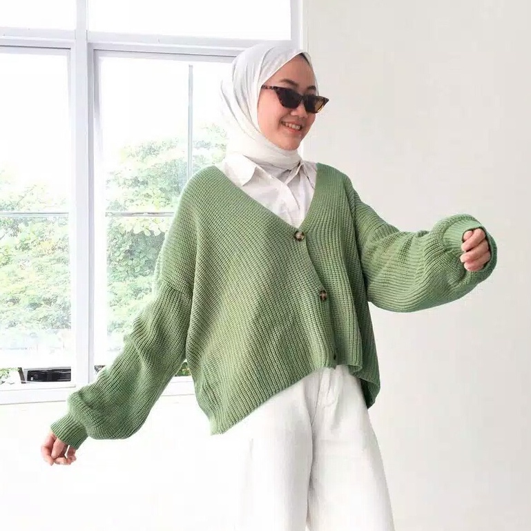 Vina Knitted Cardigan Rajut Kancing Tangan Balon