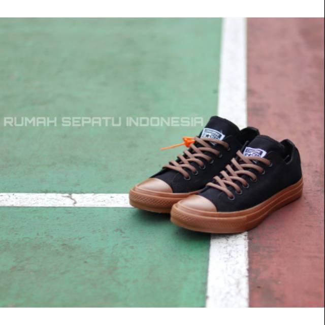 converse black gum bottom