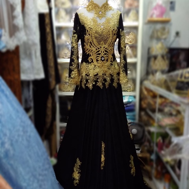 Kebaya bludru