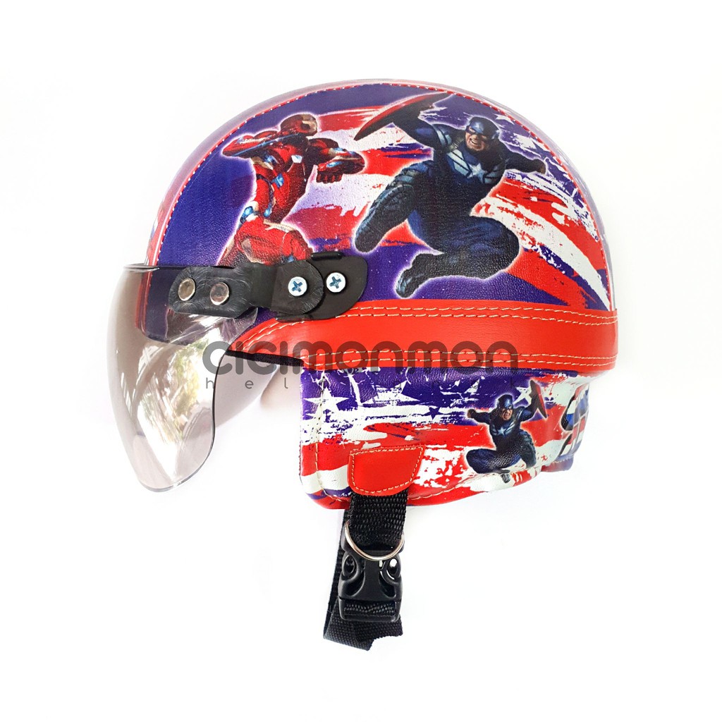 SPECIAL Helm Anak Retro Karakter Captain America