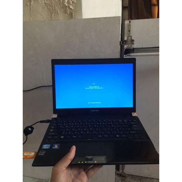 Laptop Toshiba R731 Core i3