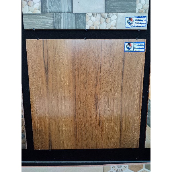 Jual Keramik Lantai 50x50 Genova Brown Kw1 Shopee Indonesia