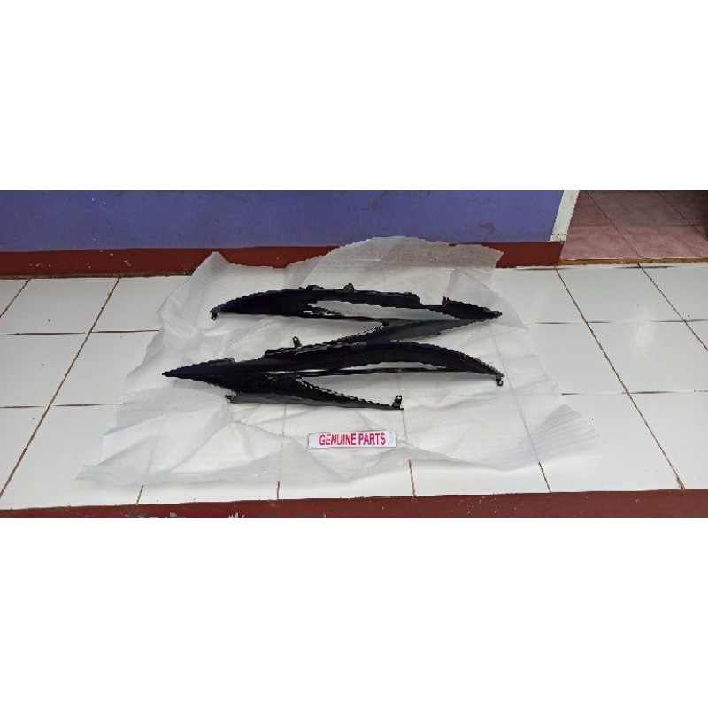 Cover Body Kanan Kiri Vario 110 Fi Led Hitam Ori Orginal Ahm