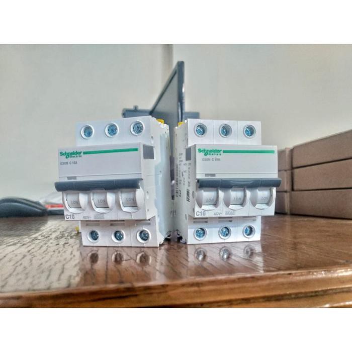 *pertukangan* Schneider IC60N 3 Phase Kontaktor Contactor 6A 10A 16A 20A 3P - IC60N 3P 6A 6kA
