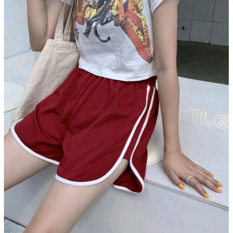 CELANA PENDEK WANITA SANTAI CELANA HOT PANTS MUNIKO  MATT KATUN CREEP