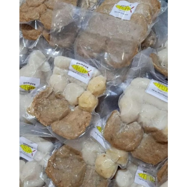 

Pempek Emak Indah