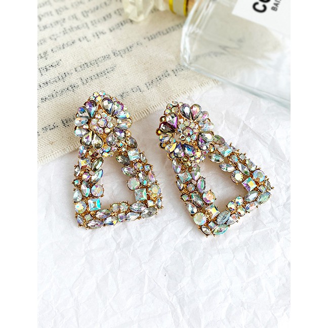 LRC Anting Tusuk Fashion Ab Color Alloy Diamond Geometry Earrings D17674