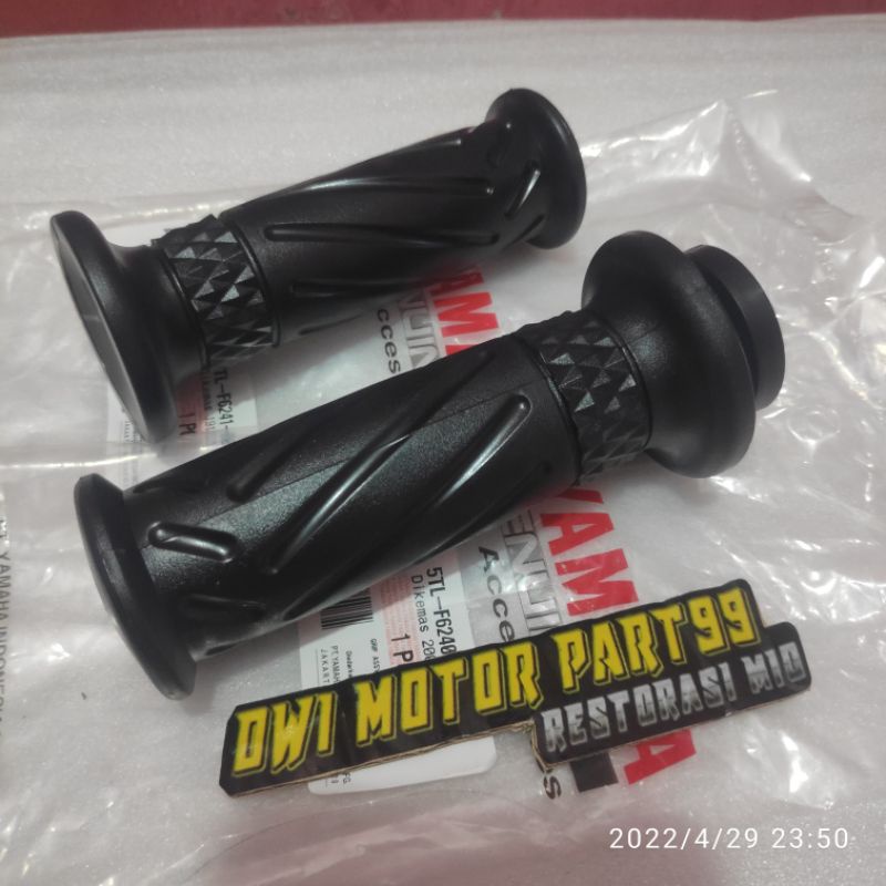 HANDGRIP HANFAT GRIP ASSY KANAN KIRI MIO SPORTY SMILE SOUL ORIGINAL ORI YAMAHA