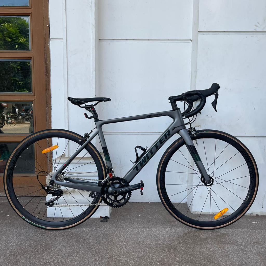 Roadbike Carbon Twitter Stealth Pro Shimano 105 2x11speed Road Bike Sepeda Balap Twitter roadbike pr