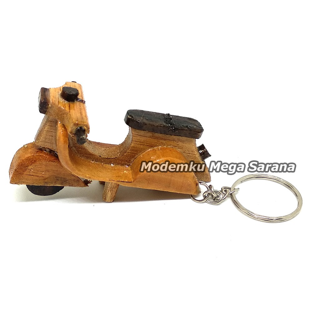 Souvenir Gantungan Kunci Vespa Kayu - Isi 10pcs