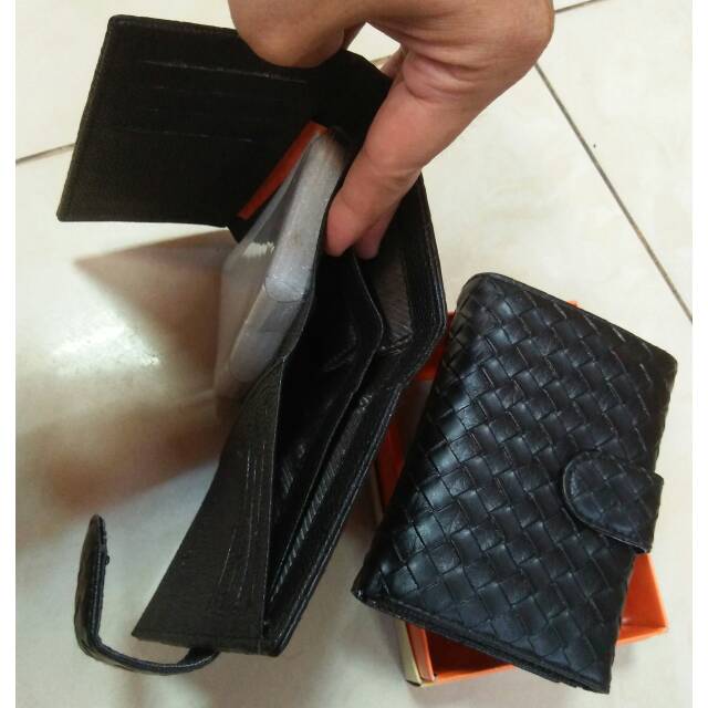 Dompet lipat tiga pendek tikar