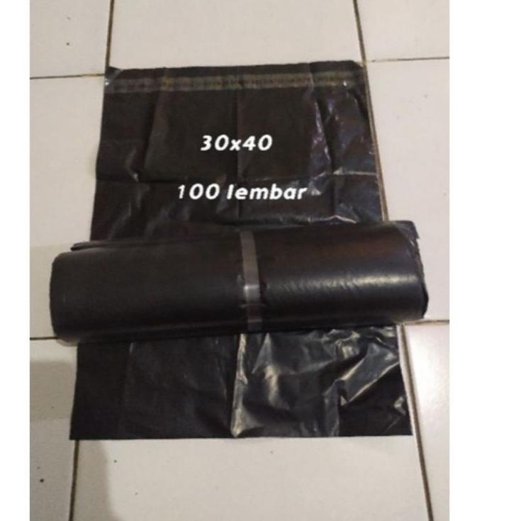 

Lebih Meriah POLYMAILER 30X40CM/PLASTIK PACKING OLSHOP / PLASTIK PEREKAT LEM MURAH