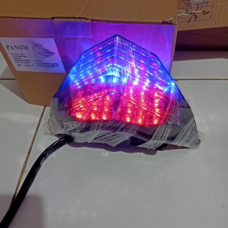 Lampu Stop Ninja 250 fi Ninja Z250 Kawasaki Z300 Stoplam LED Kawasaki Ninja 250R