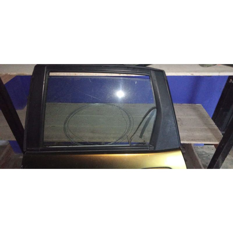 kaca pintu penumpang jazz rs