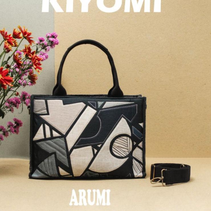 Terbaru.. TOTE BAG KIYOMI MUDAGAYA