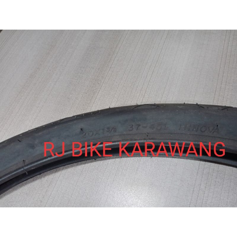 Ban Luar Innova 20 x 1 3/8