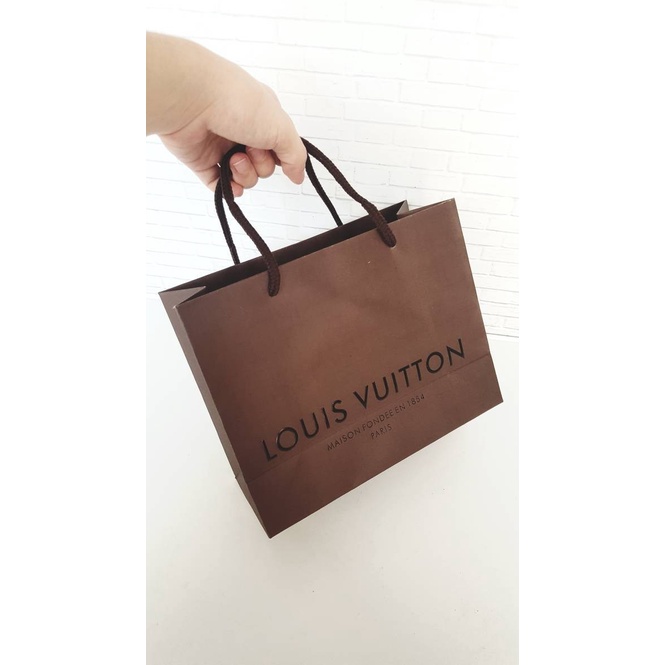 

BAYAR DITEMPAT paper bag paperbag tas shopping LV louis vuitton