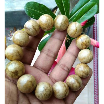 Gelang Kayu Gaharu Asli Papua Ukuran 16mm