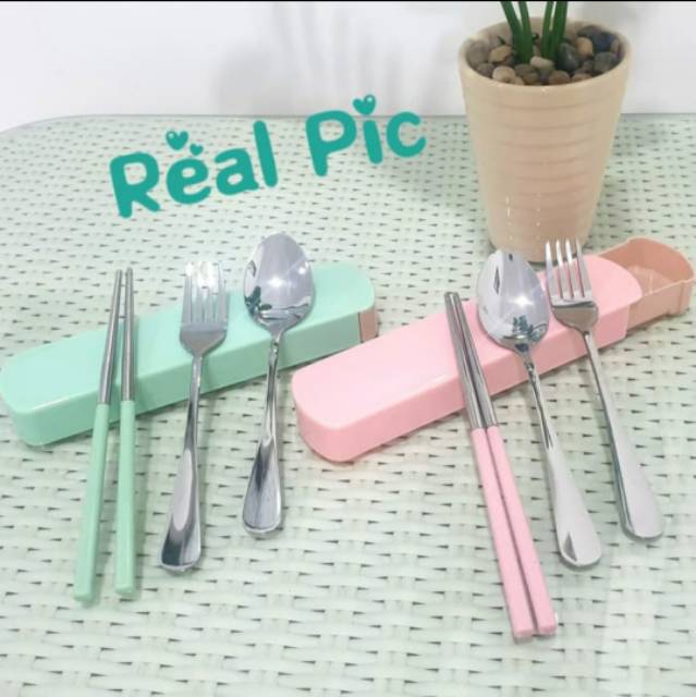 Stainless Spoon Set / Sendok Makan Stainless Set