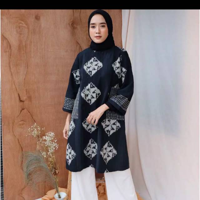 Tunik tenun motif kipas black +08