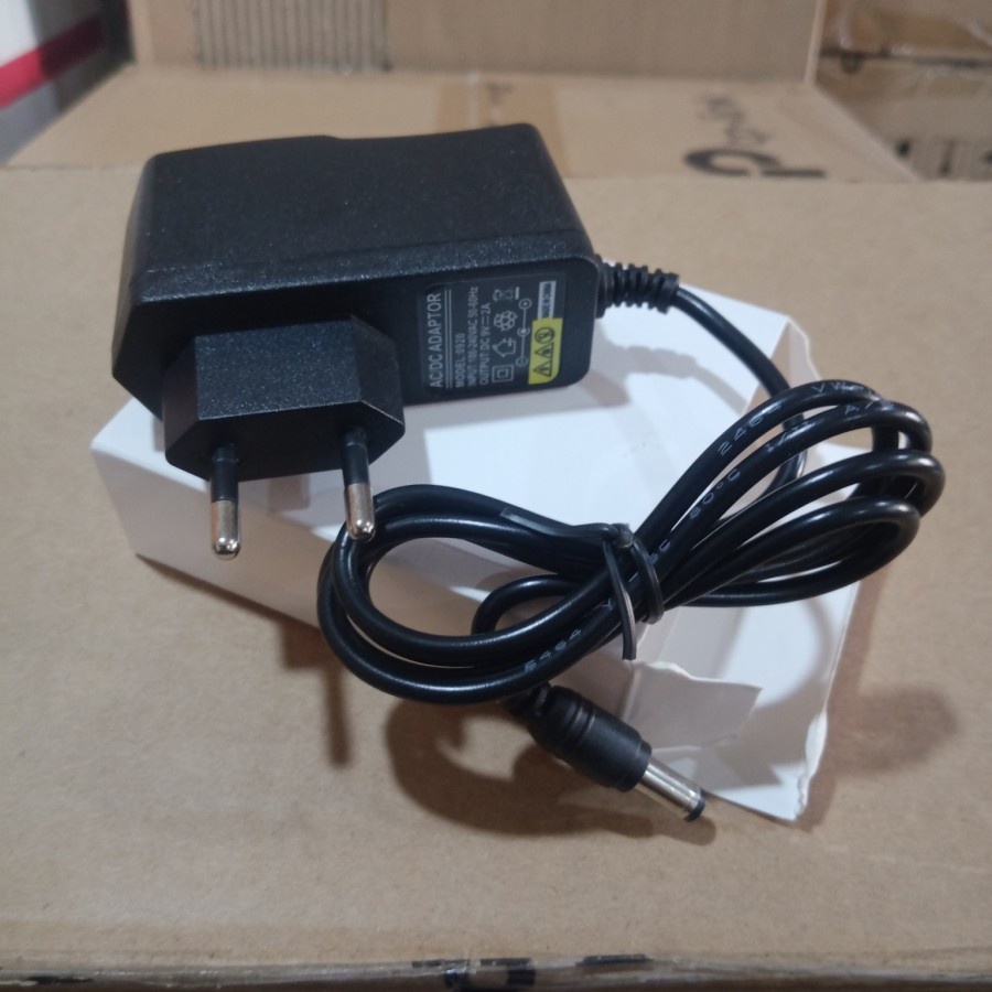 ADAPTOR 9 VOLT 2 AMPER