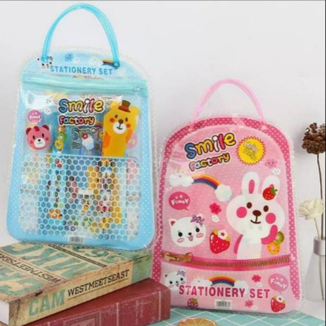 

Tas anak plus alat tulis/Frozen