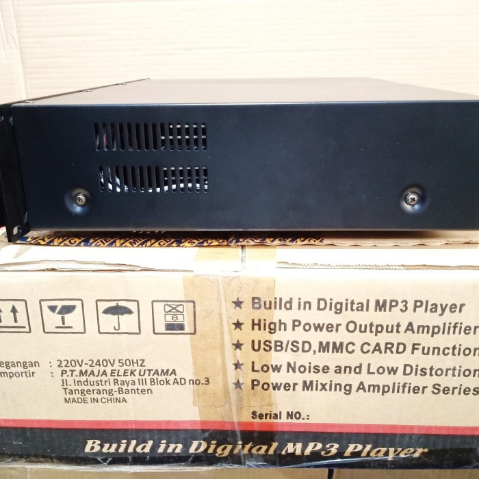 BLACK SPIDER BS BN 920 POWER AMPLIFIER SOUND SYSTEM AMPLI