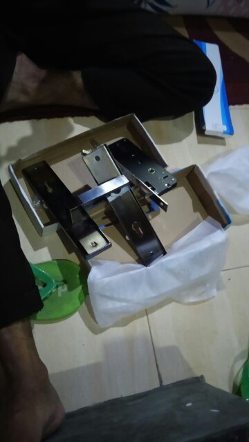 Kunci Pintu Besar Kunci Pintu Rumah