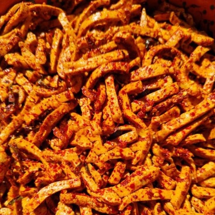 

Basreng Pedas Daun Jeruk - Basreng Viral - Baso Goreng Pedas - Keripik Basreng Original dan Pedas 1kg