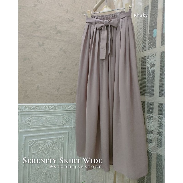 Serenity WIDE Skirt Polos by Studhijabstore