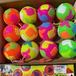 12 PCS Mainan Bola Karet Duri Nyala dan Bunyi - Flashing Spiky Ball