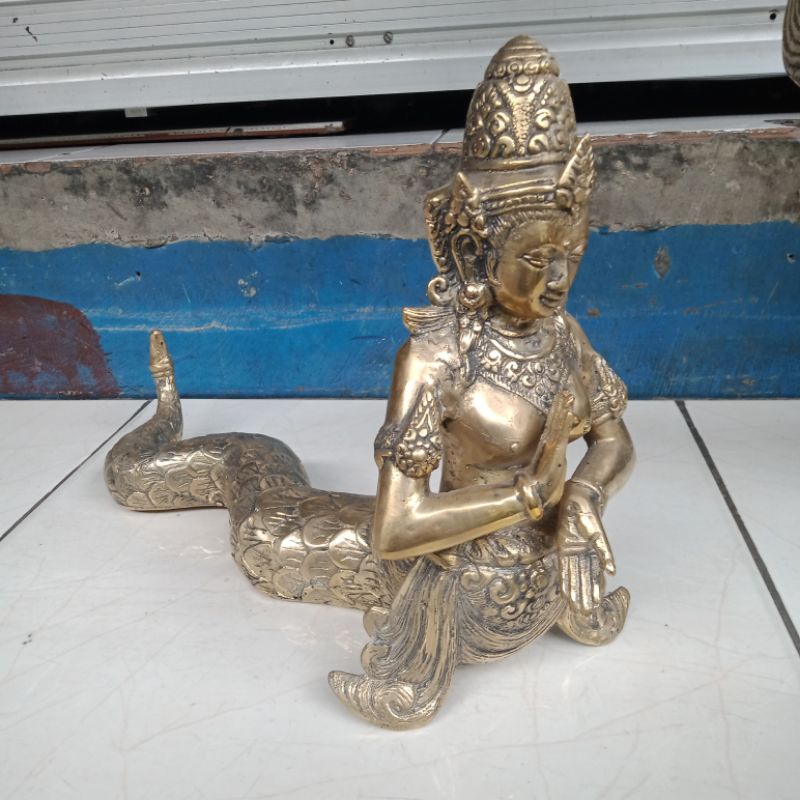 Patung Nyi Blorong Kuningan Ukuran Besar