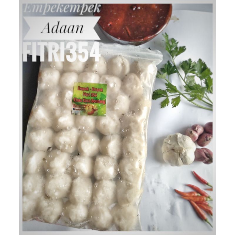 Pempek / empek empek / mpek mpek Frozen food bulat fitri354 adaan khas Bontang samarinda