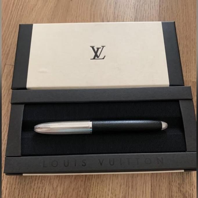 

Pena / pen Louis Vitton authentic