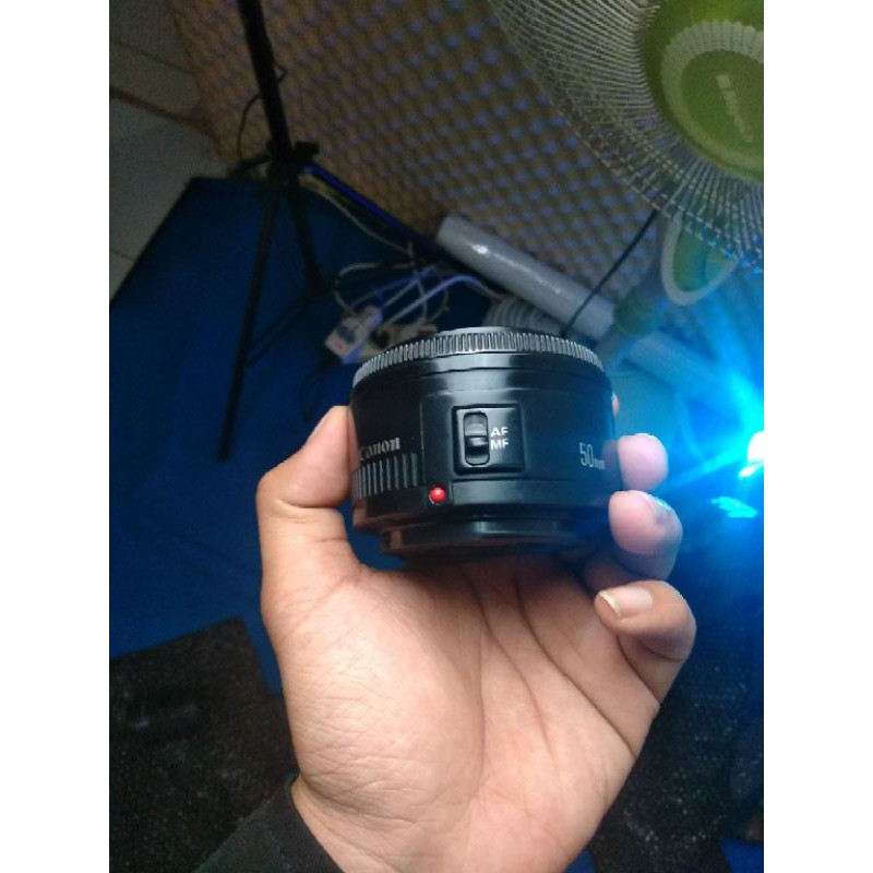 lensa Fix Canon 50mm