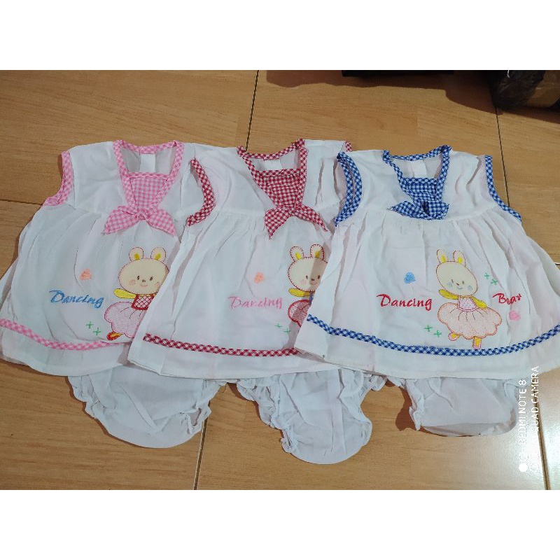 Baju bayi perempuan /Dress bayi perempuan