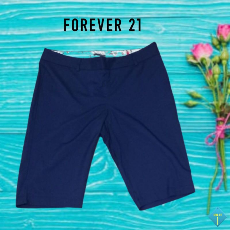Celana Pendek Wanita Branded "FOREVER 21"